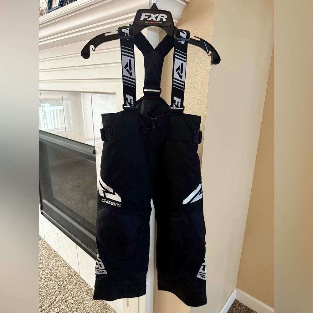 FXR Child Clutch Pant - NWOT Size C4